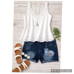 NEW HYDRAULIC SUNFLOWER EMBROIDERED APPLIQUÉ RAYON CUTOFF NATURAL DENIM SHORTS